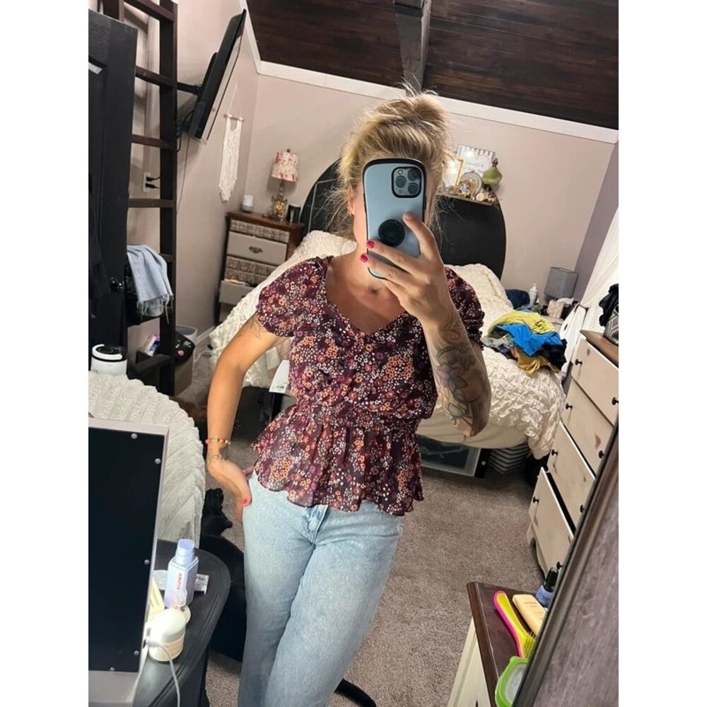 NWT SO floral peplum shirt